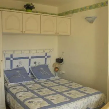 아파트 Coin-nuit Avec Piscine Et Parking, 4 Pers. - Fr-1-780-49 생트막시메